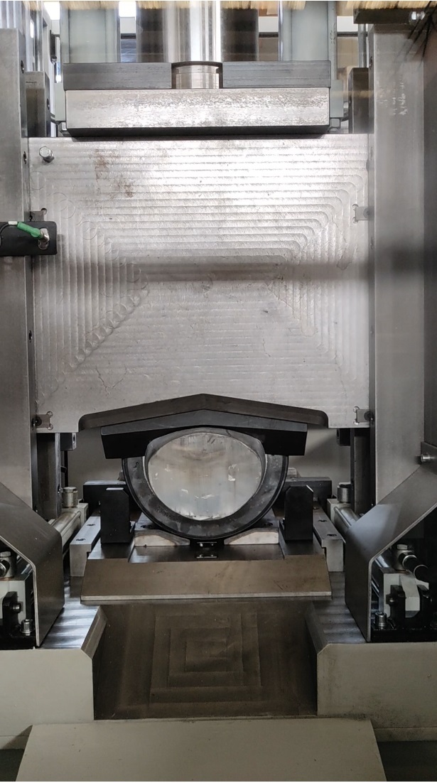 Vertical die shearing press